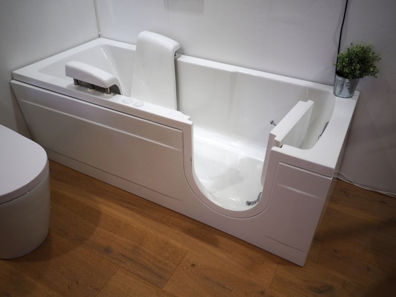 Corner Tub